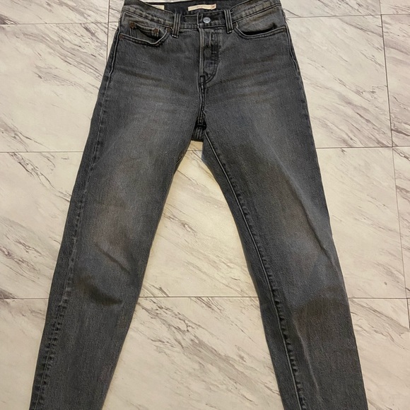 LEVIS WEDGIE dark grey black straight leg jeans - Picture 4 of 6